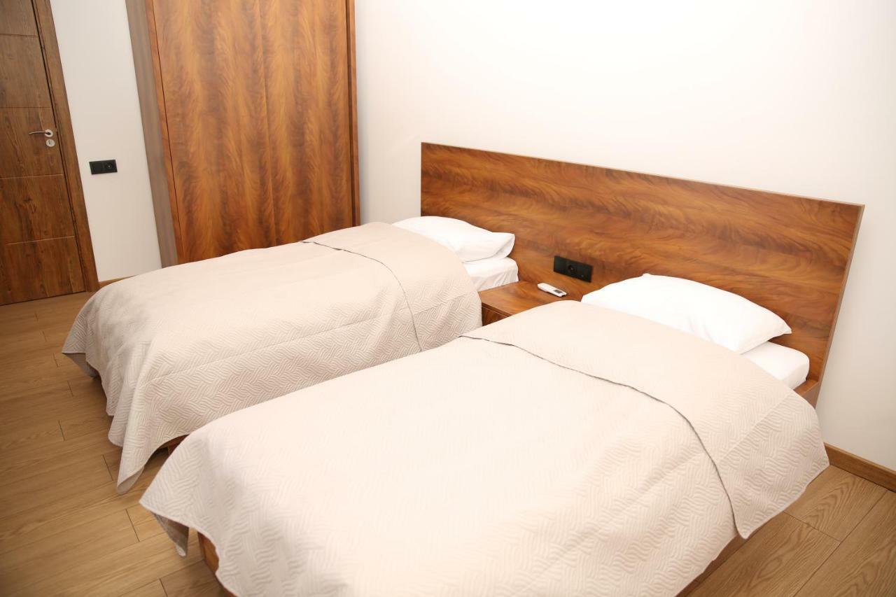 Citron Cottages Батуми Екстериор снимка