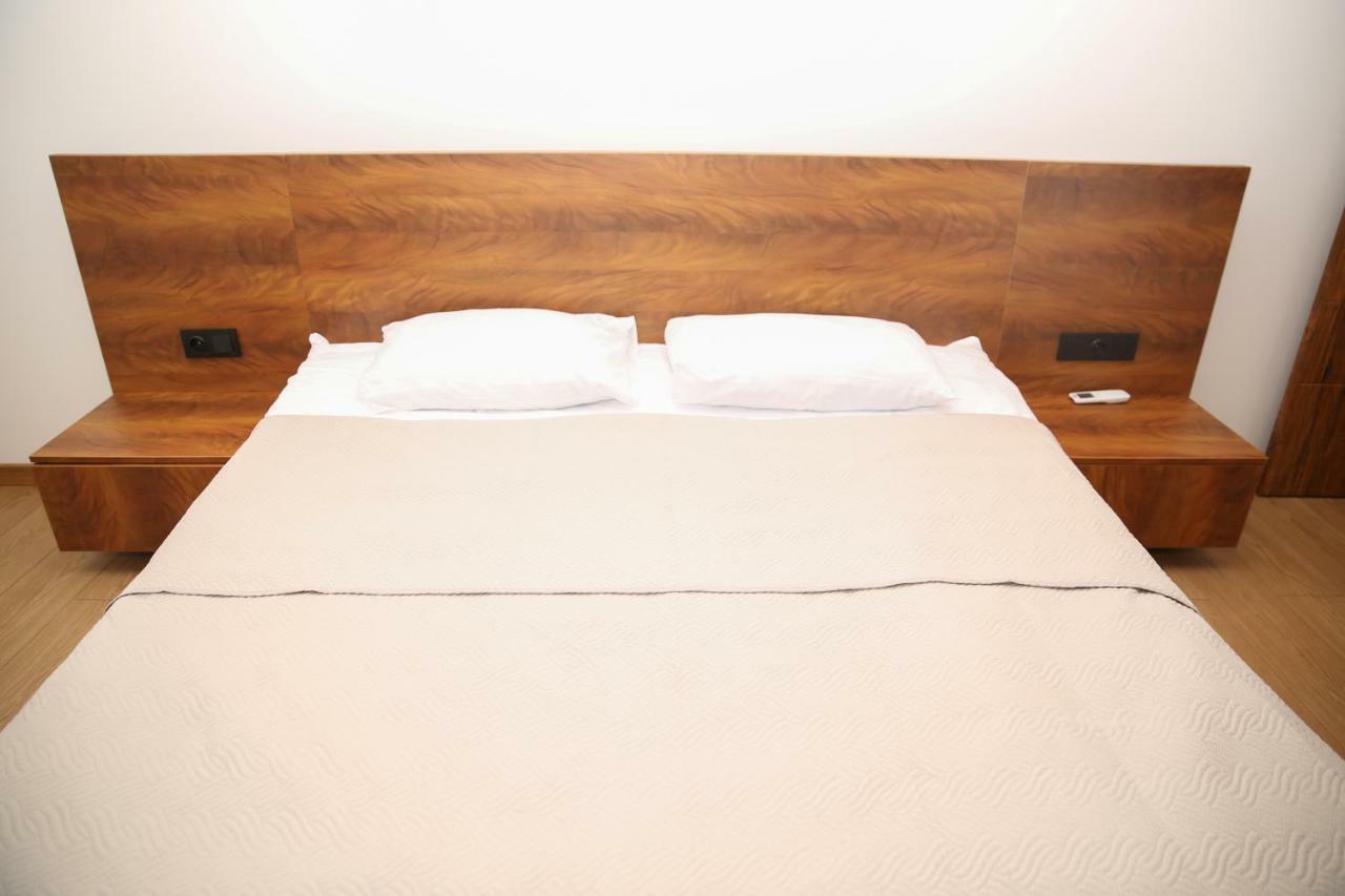 Citron Cottages Батуми Екстериор снимка